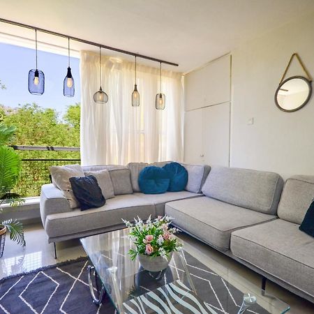Yalarent Sunora 3Br Apt - Families Only 엘라트 외부 사진
